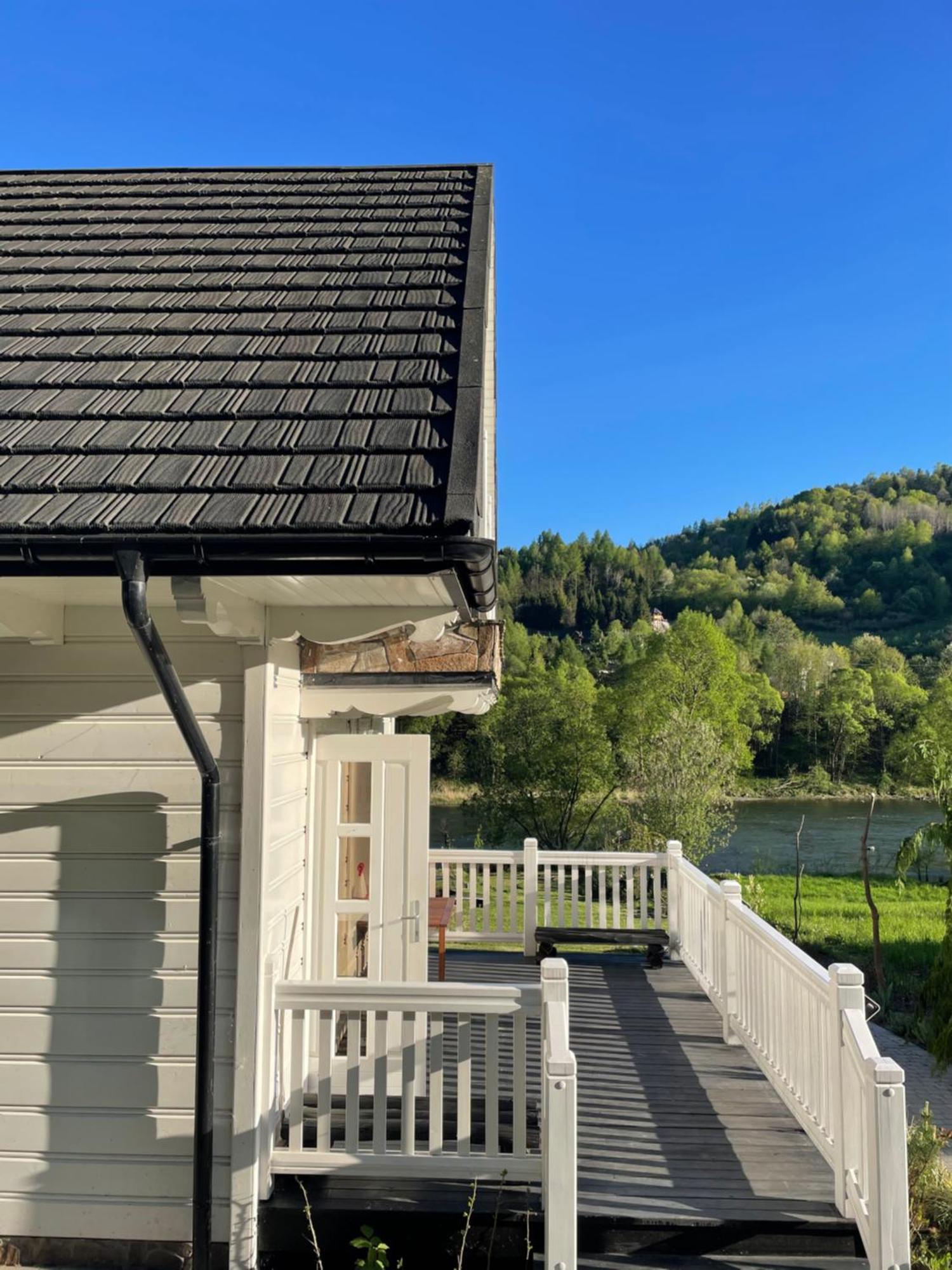Bialy Domek Tylmanowa Bagian luar foto